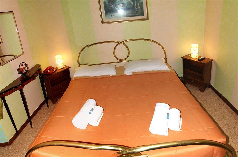 Hotel Cosmos Firenze Eksteriør bilde